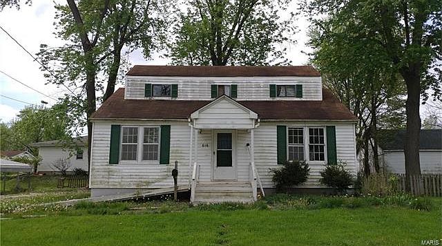 2nd image of 616 Johannaber St