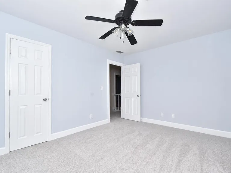 339 Patchen Dr — Photo 17