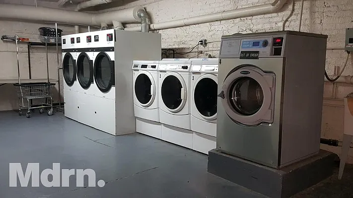 Rented by Mdrn Residential | media 27