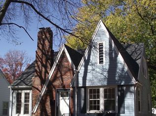 2124 D Ave NE, Cedar Rapids, IA 52402