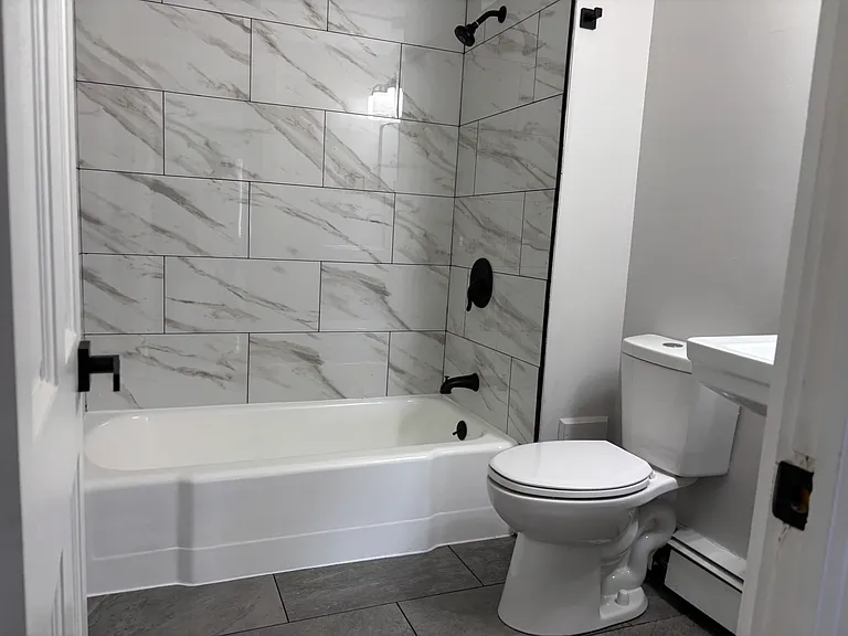 36 Market St #4 — Photo 18