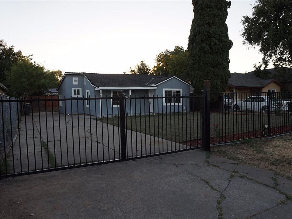 1st image of 3915 Balsam St