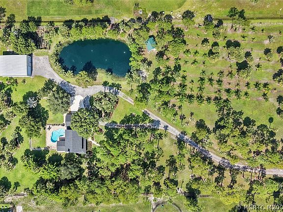 2nd image of 5080 SW 69th St