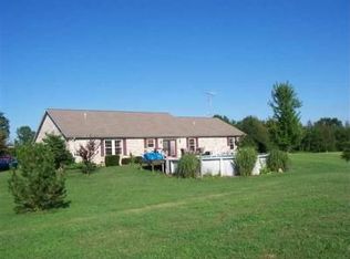 6726 Walters Rd, Hagerstown, IN 47346