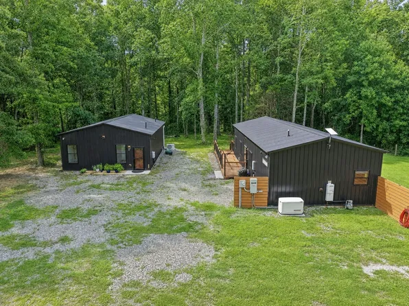 528 Obie Adcock Rd, Smithville, TN 37166