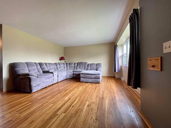 4th image of 5749 Juliemarie Ct