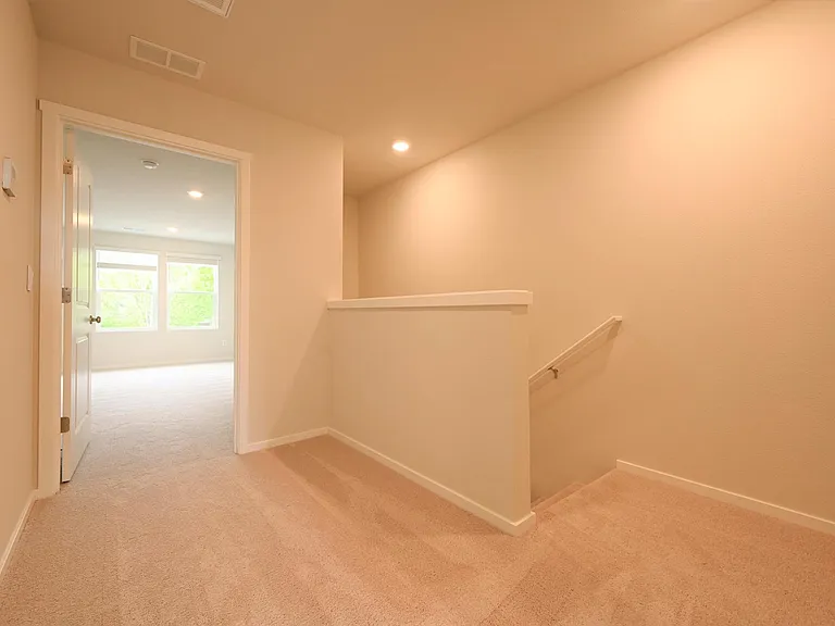 2664 NE 117th Pl — Photo 8