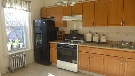 Rented by Garfield Realty 