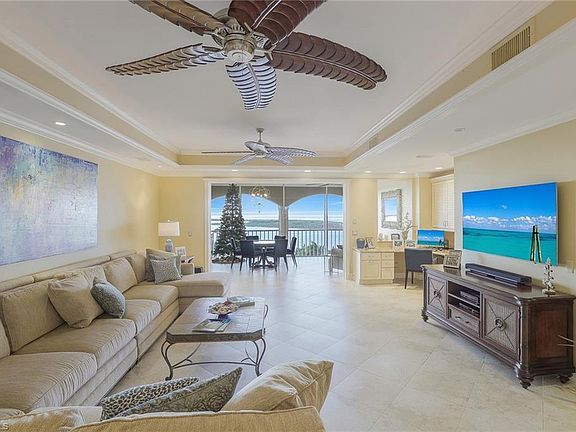 3rd image of 2000 Royal Marco Way #2-503