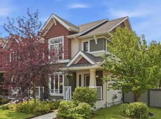 704 176th St SW, Edmonton, AB T6W 2G7