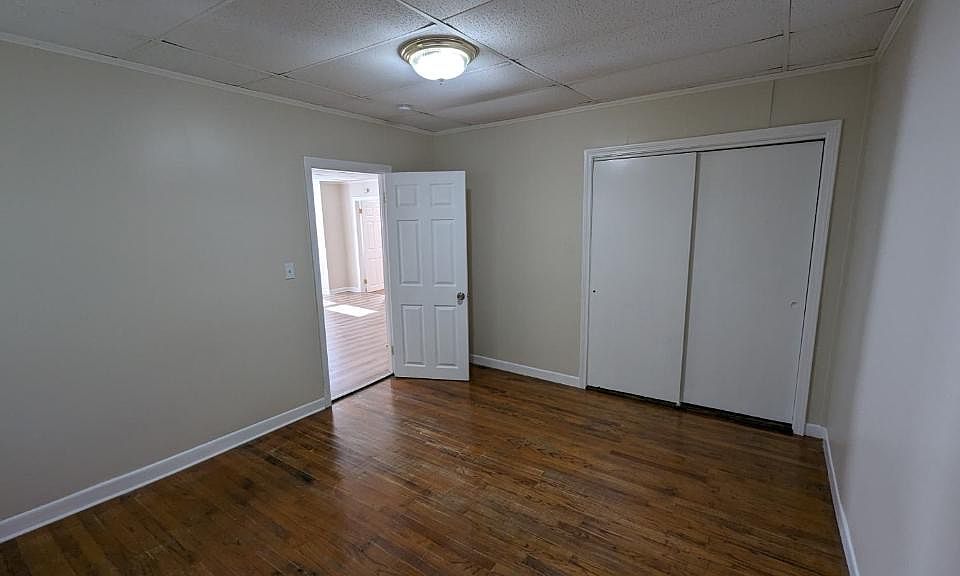1st image of 206 Buffinton St #3