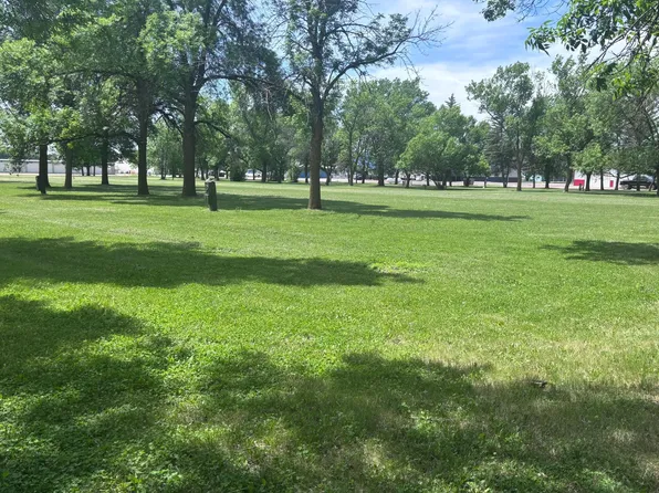 4th St N, Wheaton, MN 56296