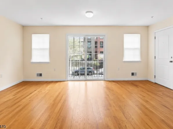 453-455 Washington St, Newark, NJ