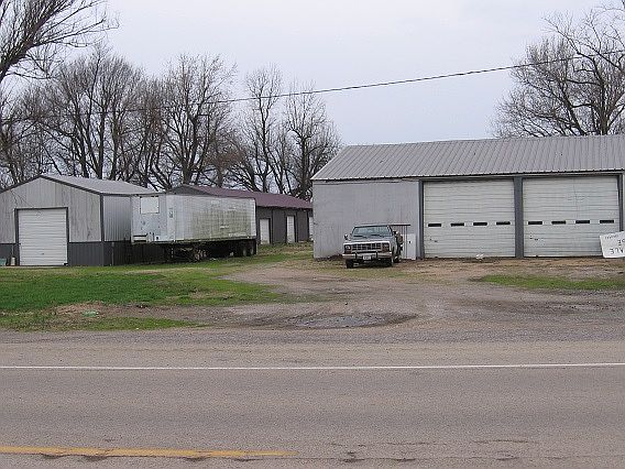 1st image of 194 Grant City Dr