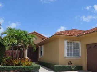 15445 SW 95th Ln, Miami, FL 33196