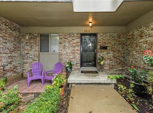 1832 E 97th St, Kansas City, MO 64131