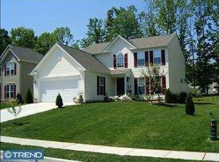 101 Orlando Dr, Sicklerville, NJ 08081