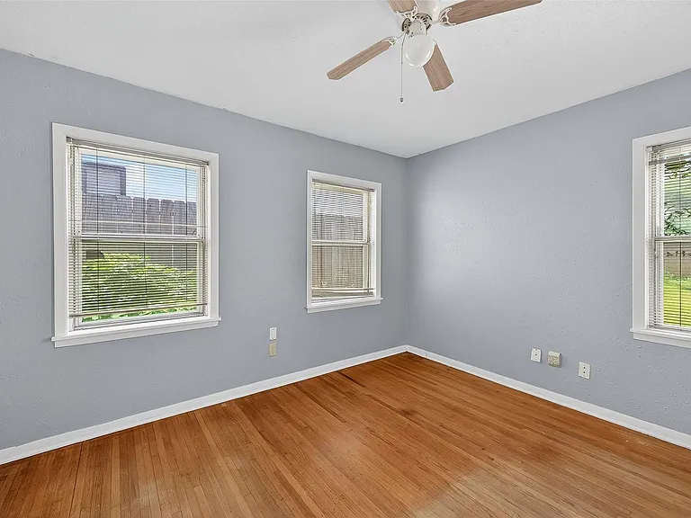 1509 Ronson Rd — Photo 7