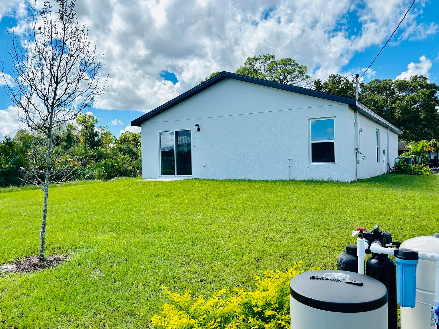 2 bed, 2.0 bath, 1032 sqft, $2,375 — Photo 3