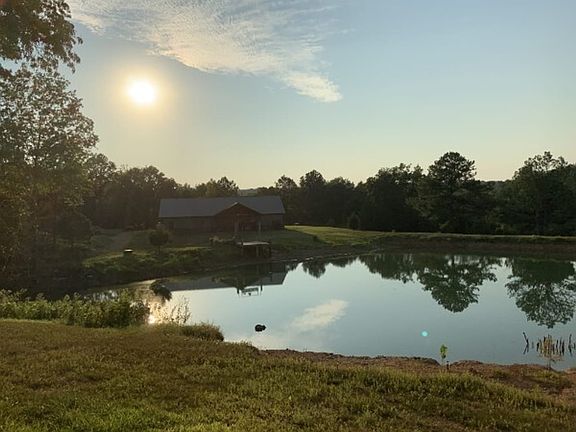 2nd image of 330 Durwachter Rd