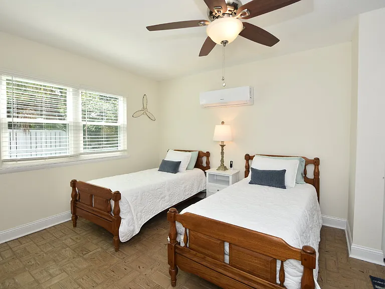 34 Andover Dr — Photo 23
