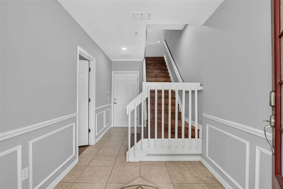 1383 Chatfield Pl — Photo 1