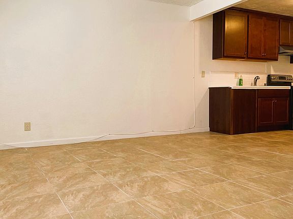 5th image of 11124 Excelsior Dr
