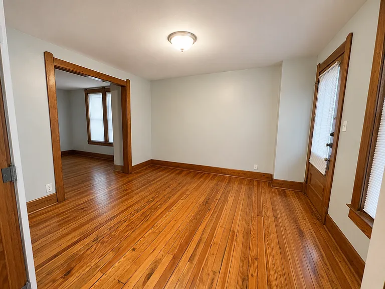 320 Alabama St — Photo 33