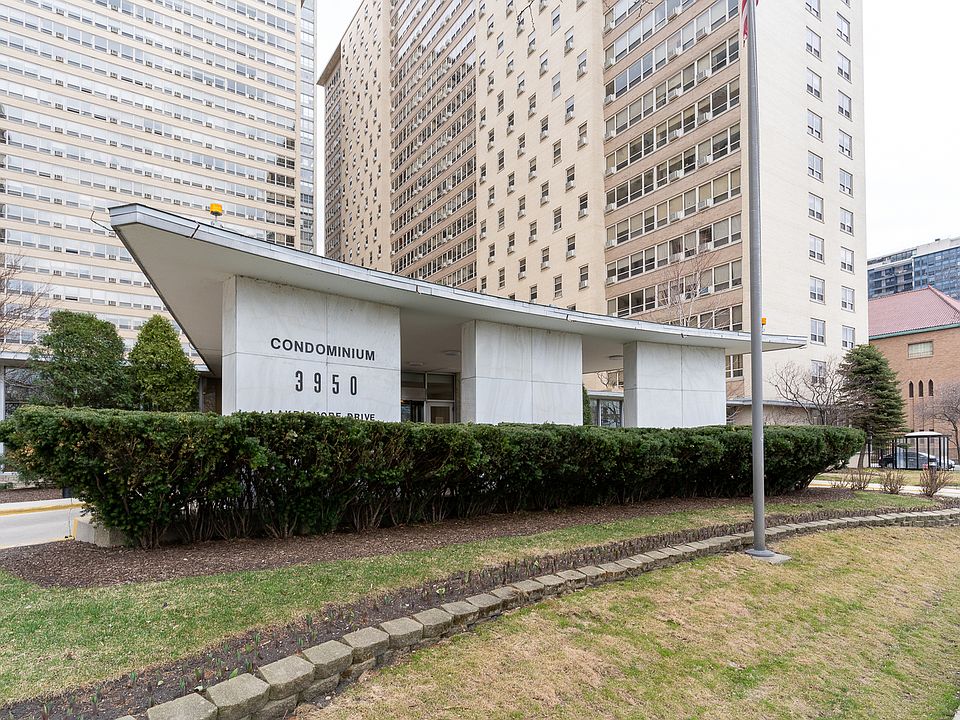 1st image of 3950 N Lake Shore Dr APT 1530