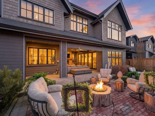 4215 E 16a St SW, Calgary, AB T2T 4L3