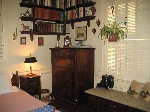 2nd bedroom