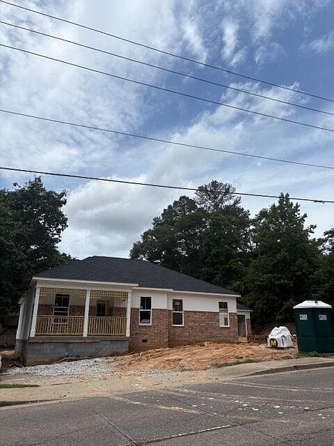 1st image of 748 W Martintown Rd