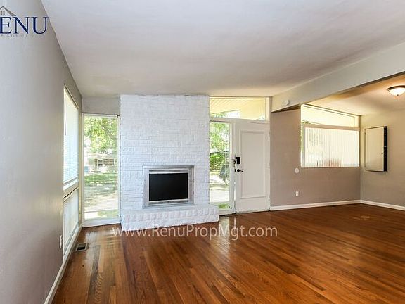 4th image of 7226 Boellner Dr