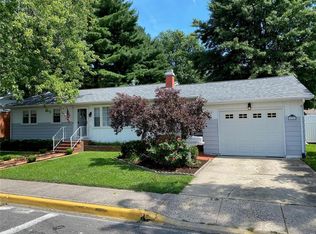 712 N Deneen St, Staunton, IL 62088