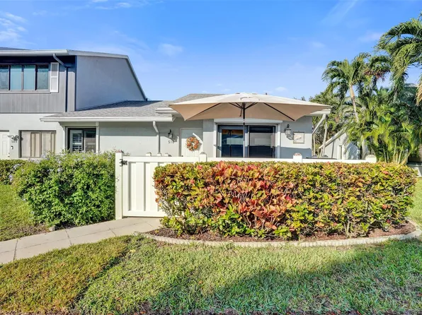 2641 Gately Drive #510, West Palm Beach, FL 33415