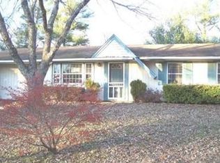 3 Penikese St, Wareham, MA 02571