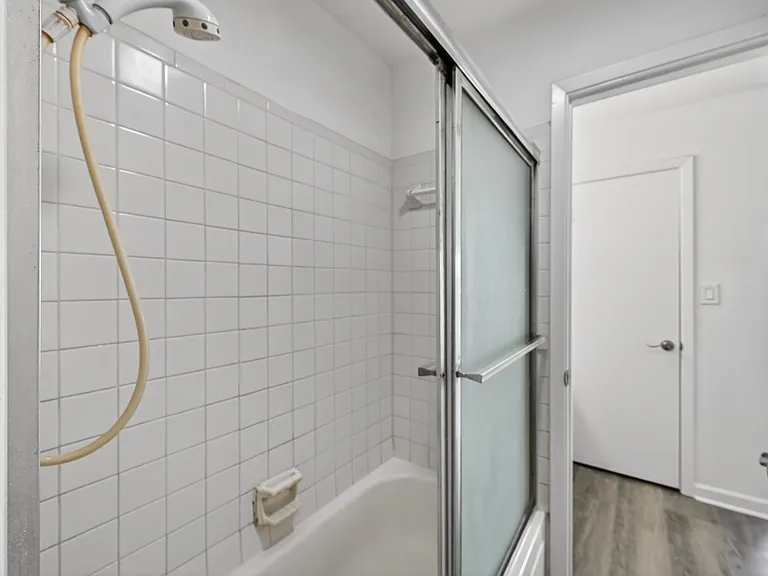 6111 Beverly Hill St #7 — Photo 16