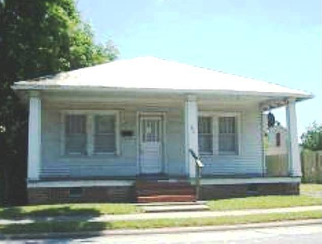 2nd image of 904 N Broad St