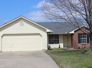 2504 Muskogee Dr, Muskogee, OK 74401