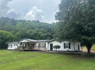 2301 Lieving Rd, West Columbia, WV 25287