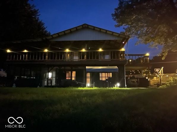 4756 S Silver Island Rd, Kingman, IN 47952