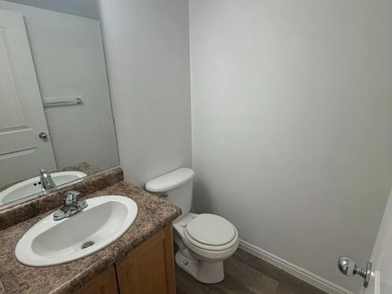794 N 195 W — Photo 8