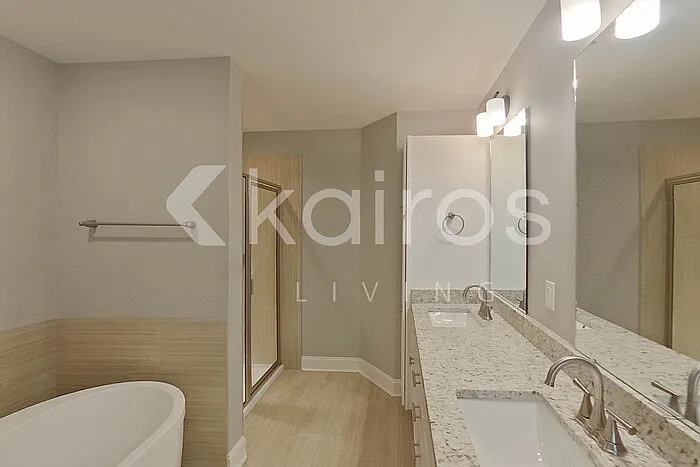 3709 Oak Leaf Way #D — Photo 10