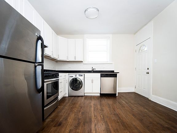 2nd image of 918 Green Bay Rd APT 3G
