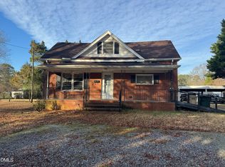 210 Bagwell St, Garner, NC 27529