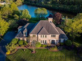 1S661 Ardennes Ct, Winfield, IL 60190