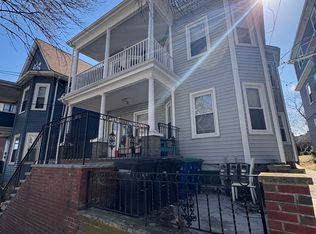 10 Greenville St #3, Somerville, MA 02143