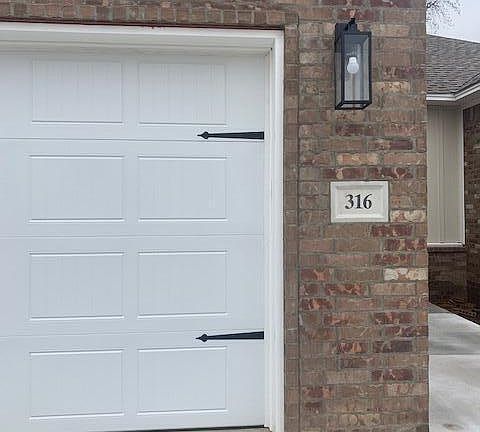 3rd image of 316 Promenade Cir