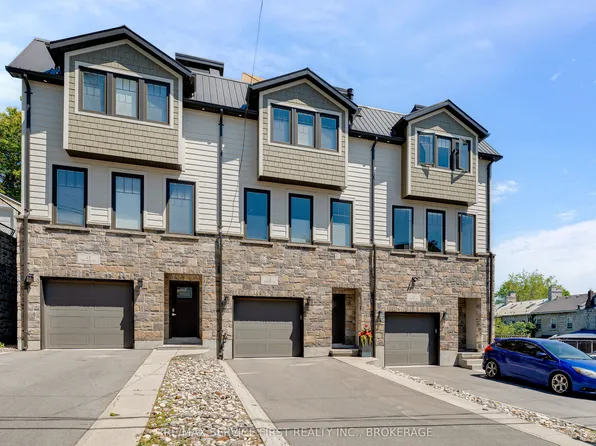 15 Grange St, Kingston, ON K7M 2J5