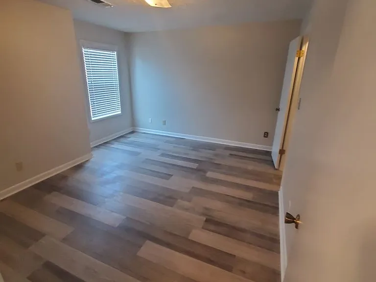 672-7 Bartons Landing Pl — Photo 8